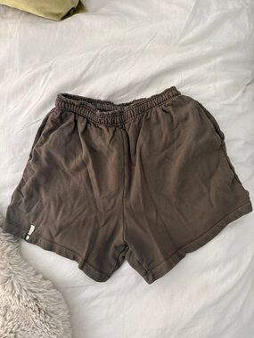 Daily Drills Women's fudge Brown Elastic-Waist Athletic Shorts xs/s